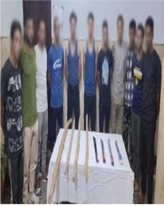 كشفت الاجهزة الامنية بوزارة الدخلية ملابسات مقطع فيديو تم تداوله بمواقع التواصل الاجتماعى تضمن حدوث مشاجرة بين عدد من الأشخاص، باستخدام أسلحة بيضاء وعصى خشبية بالفيوم.