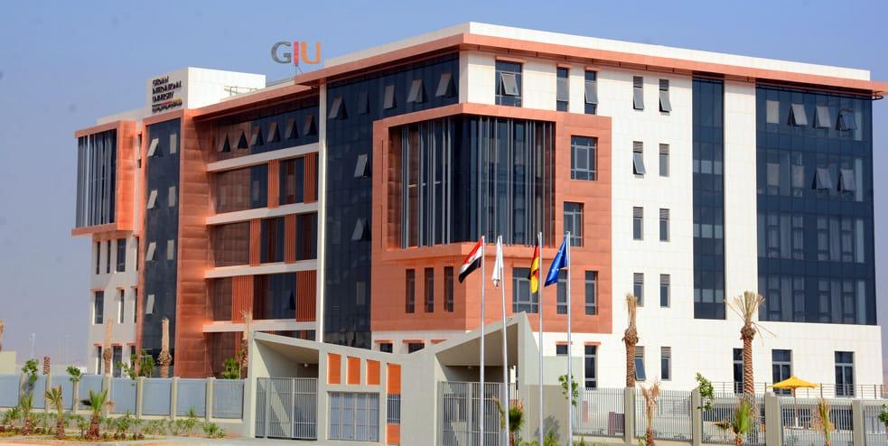 الجامعة الألمانية الدولية تحتفي بالدفعة الرابعة من خريجيها في العاصمة الإدارية الجديدة
