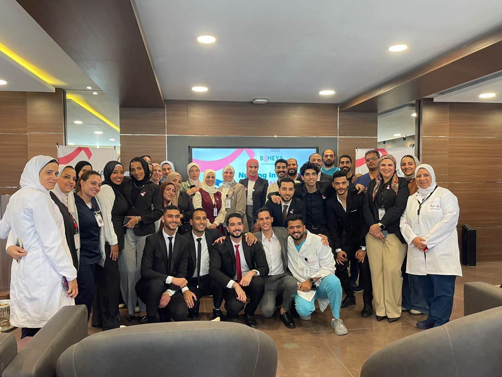 كلية التمريض بجامعة المنصورة تحتفل بتخريج الدفعة الأولى من طلاب الامتياز المتدربين بمؤسسة بهية