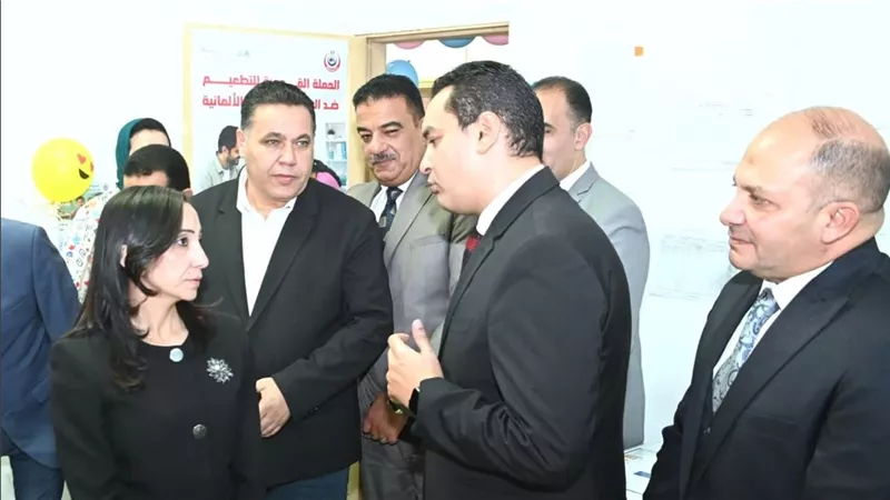 محافظ البحيرة