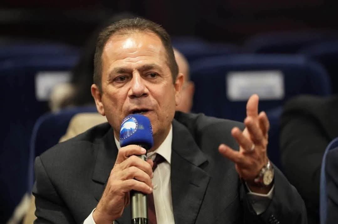 حكاية نجم . . عمرو أبو الخير  فخامة الإسم تكفي