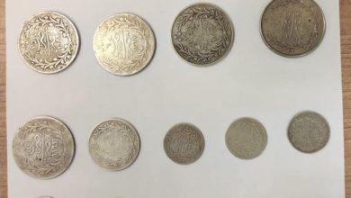 الآثار تحبط محاولة تهريب 34 عملة أثرية