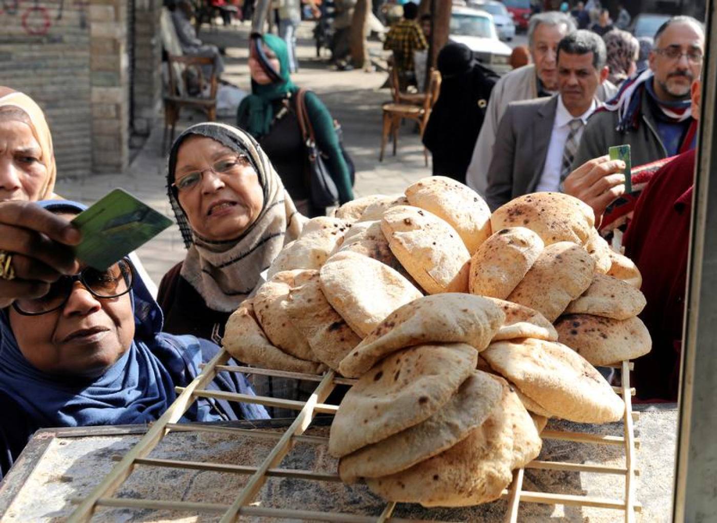 التموين تصدر قرار هام بشأن "صرف الخبز" تعرف عليه