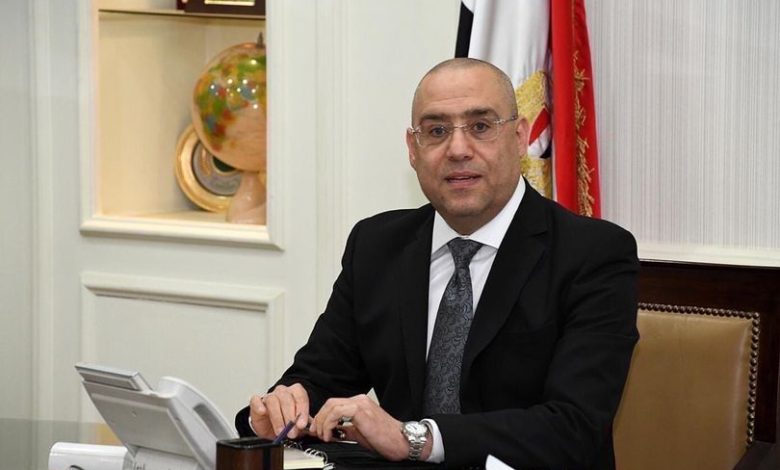الجزار: بدء تسليم دفعة جديدة من قطع الأراضي بمدينة العاشر من رمضان "تعرف على الأرقام"