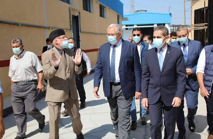 قبل الافتتاح.. وزير الزراعة ومحافظ الغربية يتفقدان مجزر شبشير الحصة