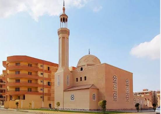 الثنيان مسجد مسجد ومدرسة