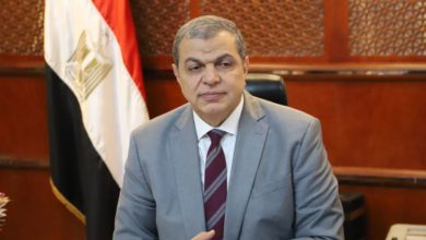 سعفان يوقع 16131 عقد تعيين للشباب في الشرقية