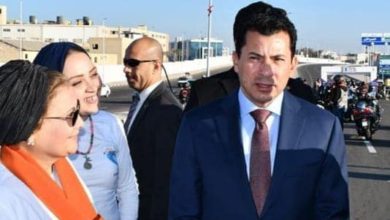 وزير الرياضة يطلق فعاليات ماراثون دراجات بمحور شينزو آبي