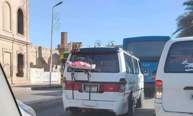 كفن طفل