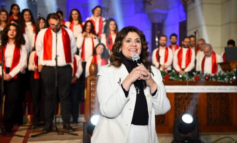 وزيرة الهجرة