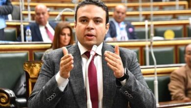 النائب عبد المنعم إمام