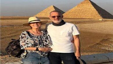 توم هانكس وزوجته