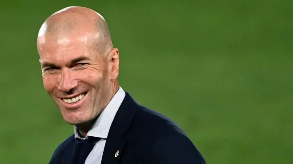 زيدان يحسم موقفة من تدريب منتخب الجزائر