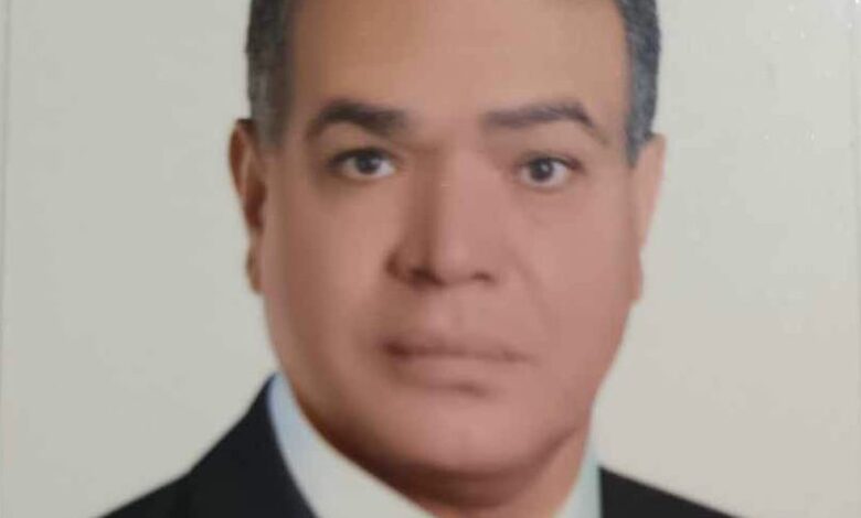 الأديب / محمد يوسف
