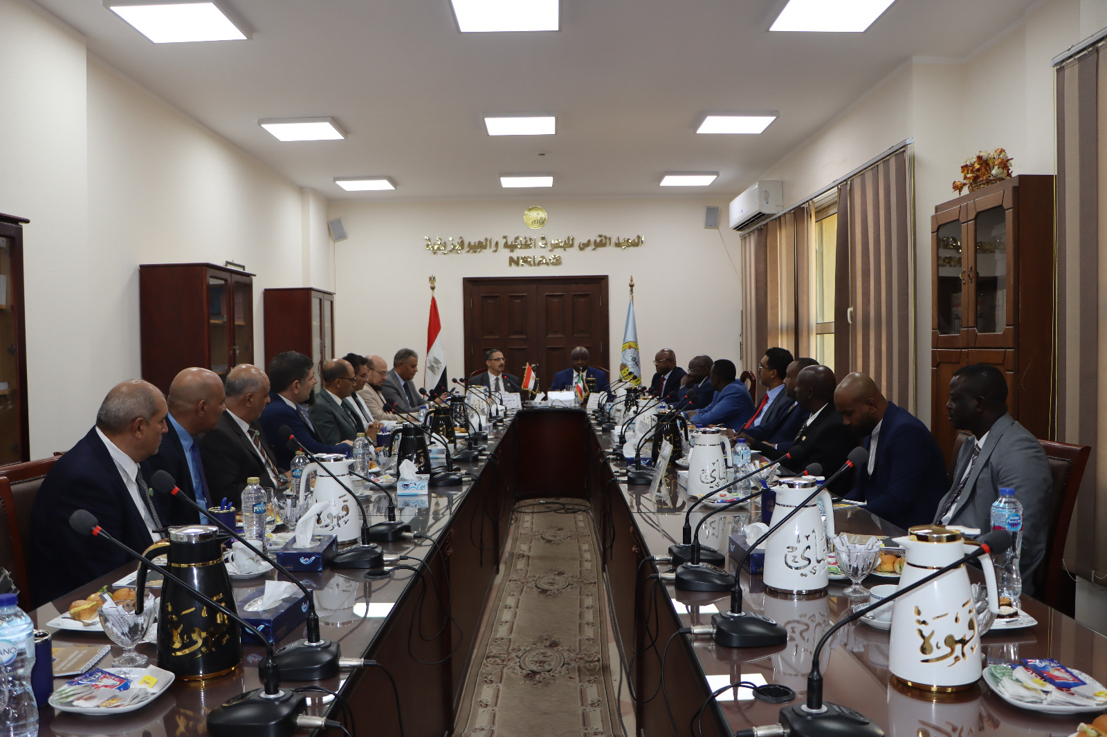 البحوث الفلكية يستقبل وزير المعادن بجمهورية السودان لبحث التعاون المشترك