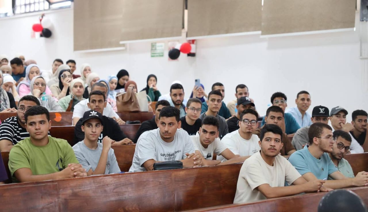 لقاء تعريفي مميز فى كلية طب الأسنان بجامعة قناة السويس