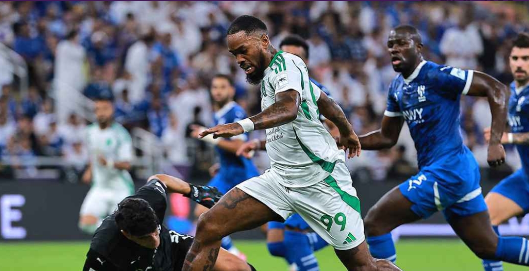 الهلال والأهلي يستعدان لكلاسيكو روشن وسط غيابات مؤثرة