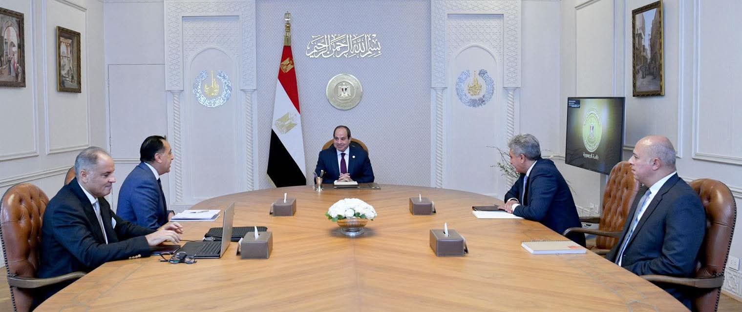 الرئيس السيسي يطلع على موقف تطوير المنطقة المحيطة بالمتحف المصري الكبير