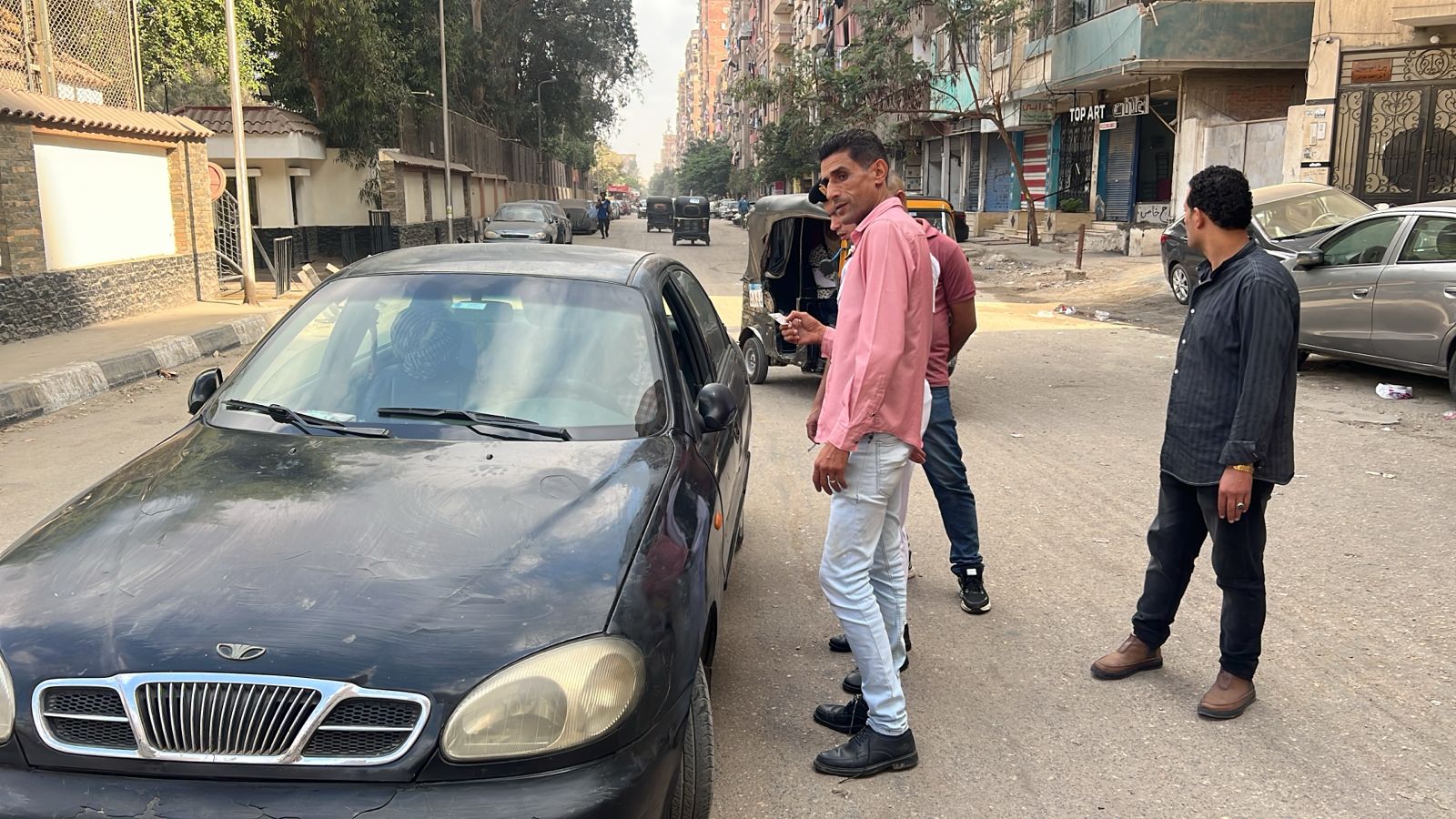 الخارجين عن القانون في قبضة مباحث عين شمس.. صور
