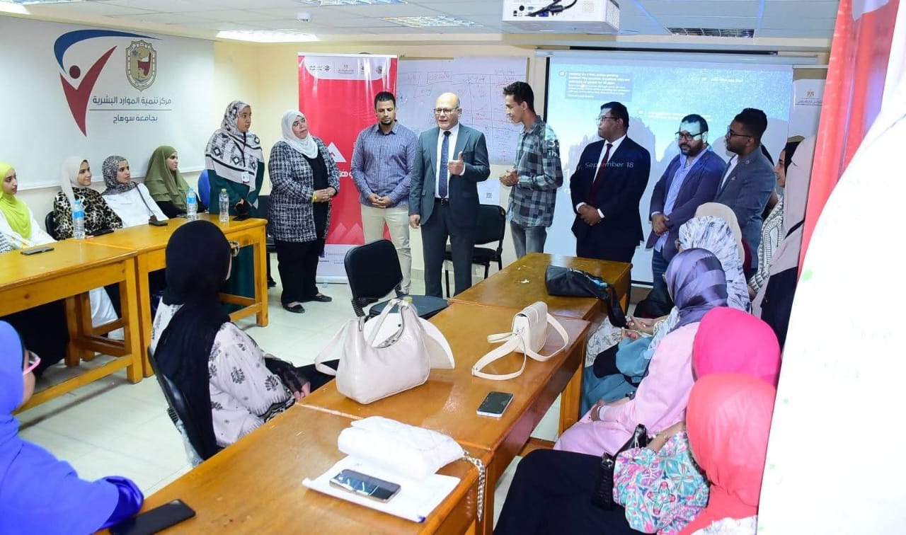 رئيس جامعة سوهاج يشهد فعاليات ختام المرحلة الأولى من مبادرة "كن مستعداََ"