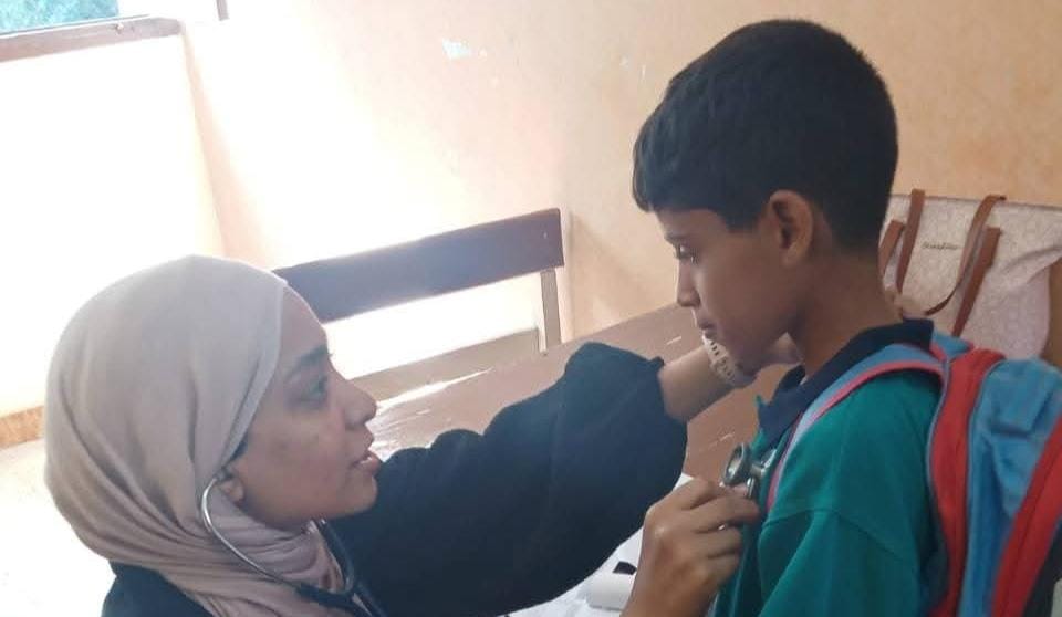 قوافل جامعة قناة السويس الطبية والتوعوية تقدم خدماتها بمدرسة النور للمكفوفين