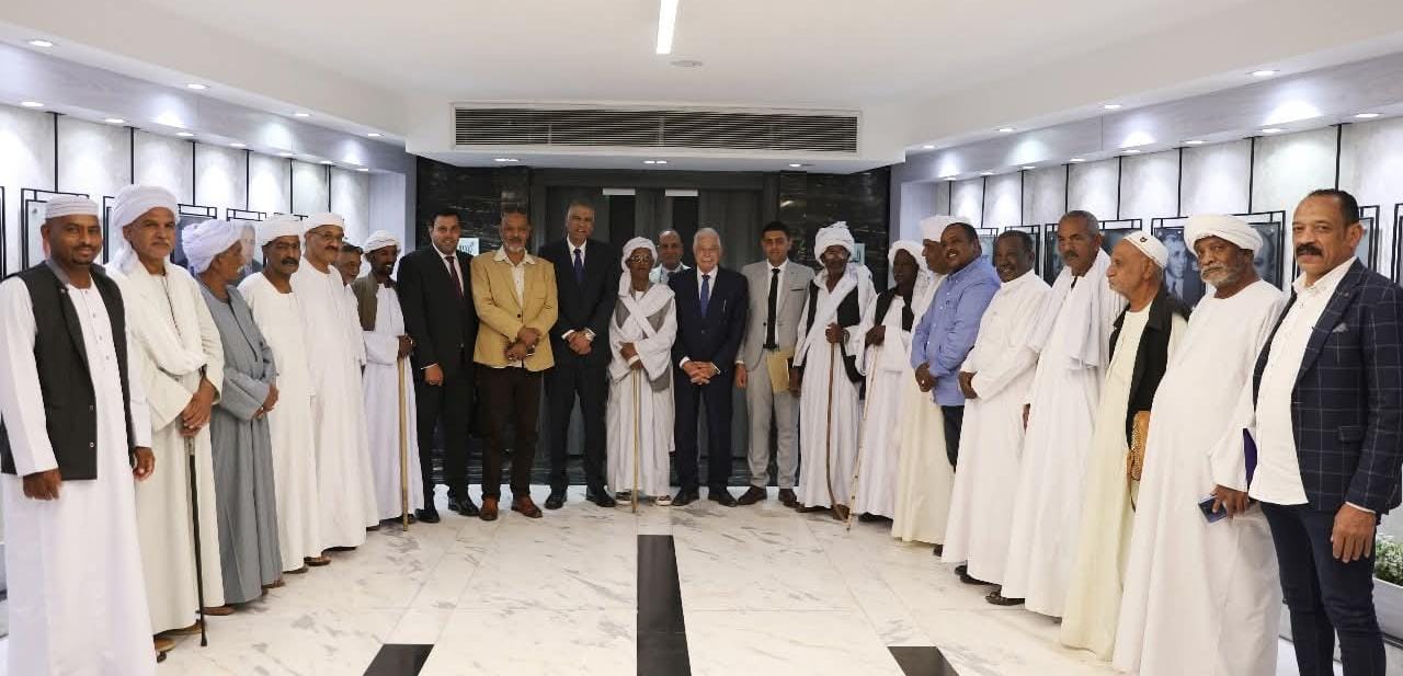 ممثلي القبائل الأسوانية يوجهون الشكر للرئيس عبد الفتاح السيسى لإهتمامه المتواصل بزهرة الجنوب