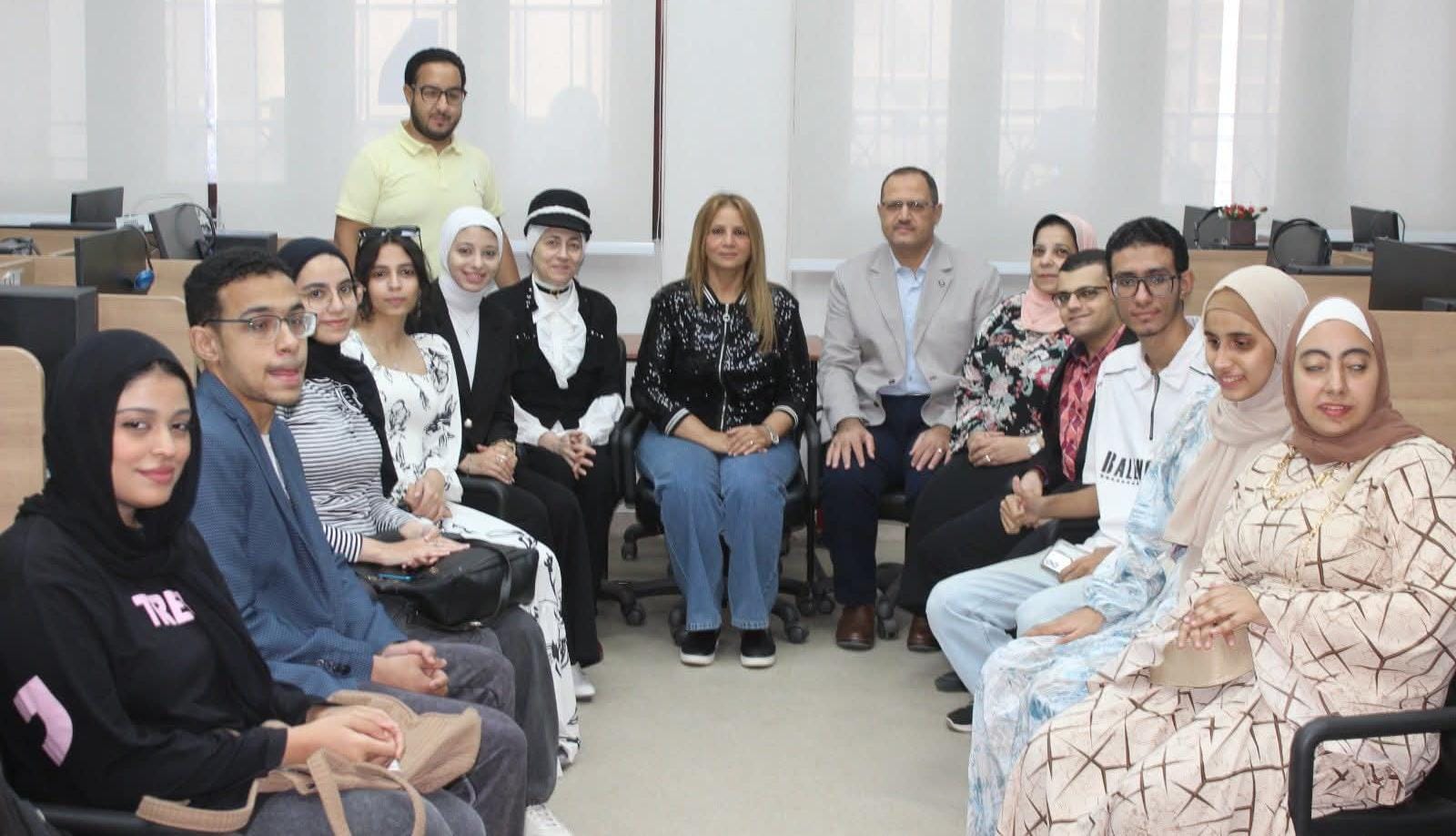 "آداب عين شمس" تنفذ برنامجاً تدريبياً لذوي الإعاقة حول التنمية المستدامة والحوكمة