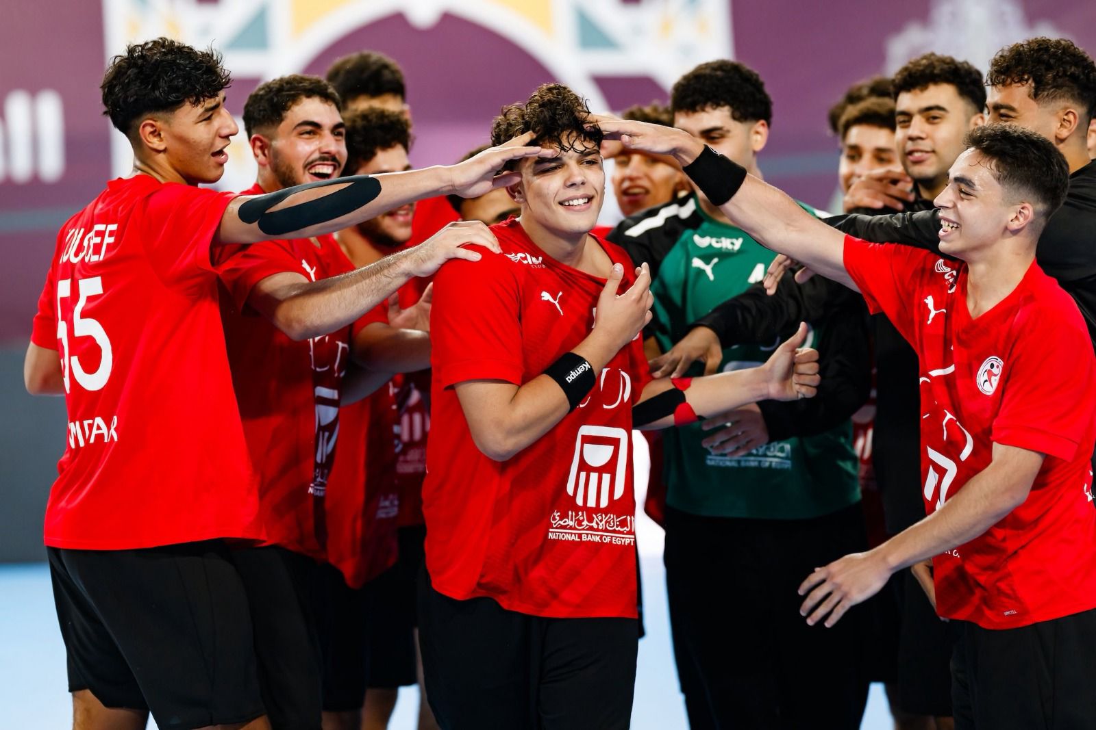 منتخب مصر للناشئين يواصل التألق بمونديال اليد ويكتسح امريكا ٢٢/٤٢