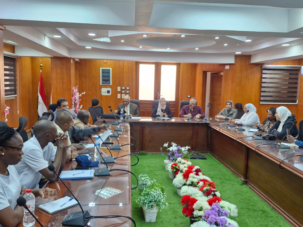 استقبال وفد إفريقي بفرع البحر المتوسط والبحيرات الشمالية بالمعهد القومي لعلوم البحار والمصايد