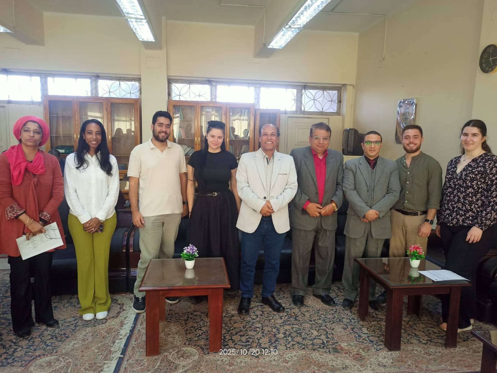 آداب حلوان تستقبل الطلاب الوافدين البلغاريين