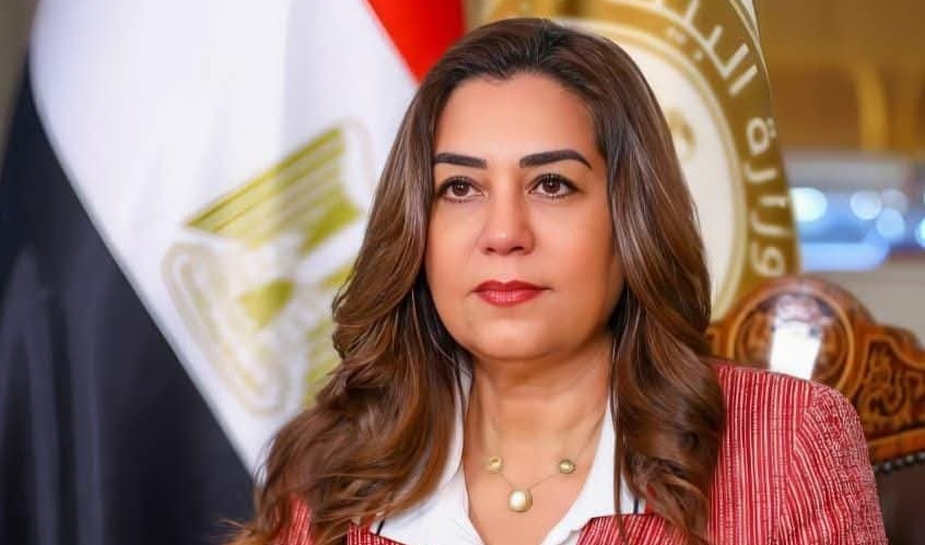 منال عوض تتوجه إلى أسطنبول للمشاركة فى فعاليات منتدى "صفر مخلفات"