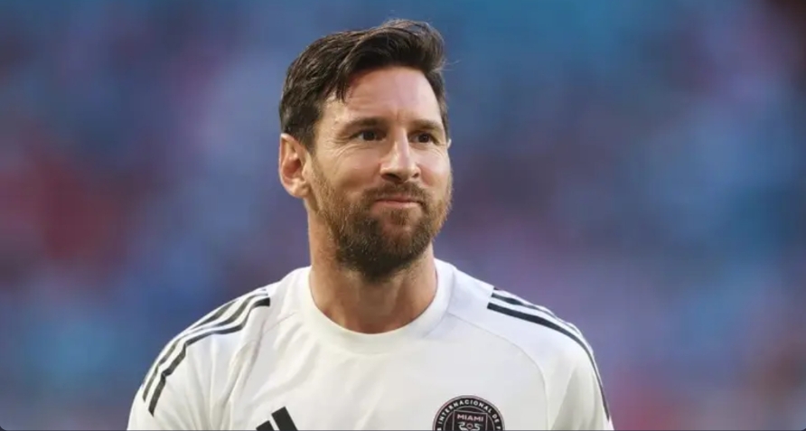 رسميًا.. إنتر ميامي يعلن تمديد عقد ليونيل ميسي حتى 2028