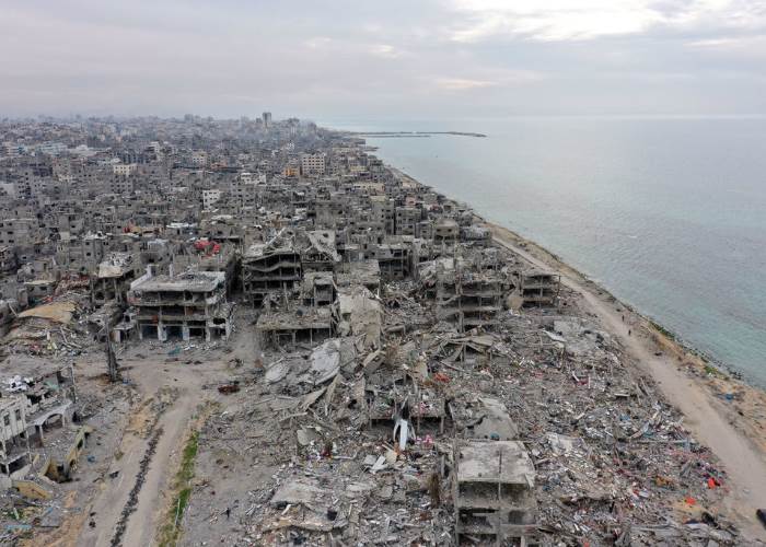 الاحتلال الإسرئيلي يواصل جرائمه في رفح الفلسطينية