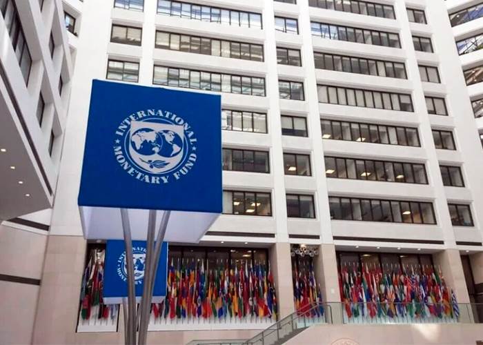 المالية تعلن موعد صرف الشريحتين 5 و6 من صندوق النقد الدولي
