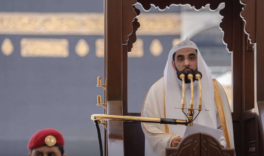 وفاة والد إمام وخطيب المسجد الحرام