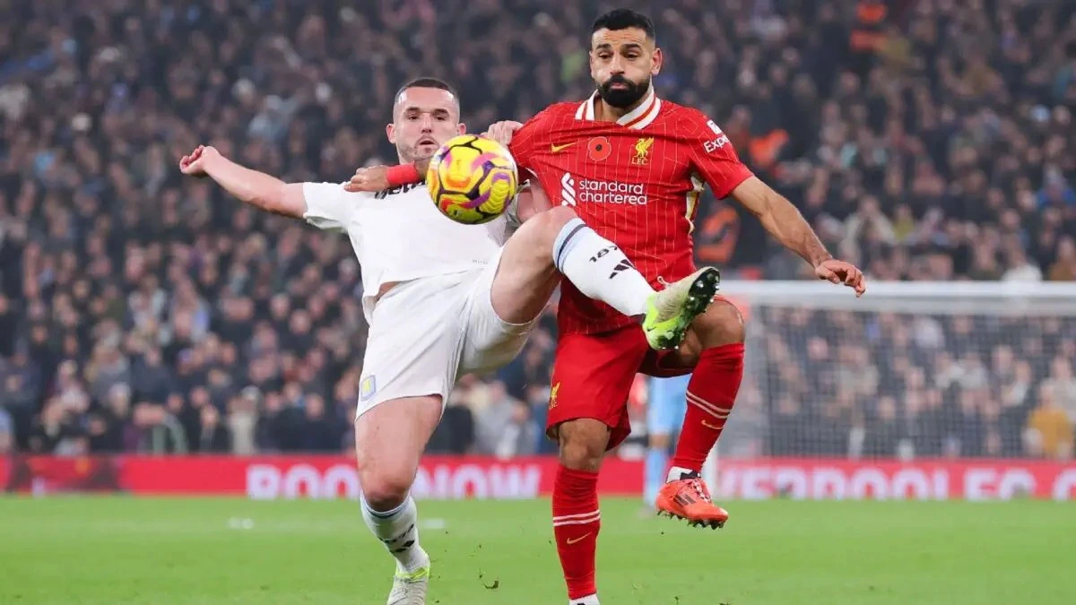 ليفربول يواجه أستون فيلا من أجل تصحيح الأوضاع