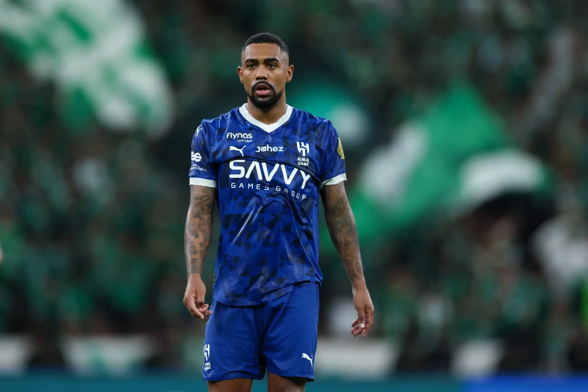 أزمة في الهلال قبل مواجهة الغرافة.. 5 غيابات تضرب الفريق والبرازيلي مالكوم يطير إلى إسبانيا
