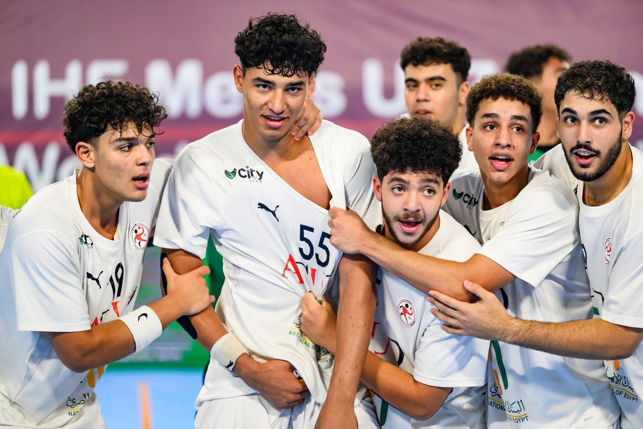 تتويج منتخب ألمانيا ببطولة العالم لكرة اليد بعد الفوز على منتخب مصر