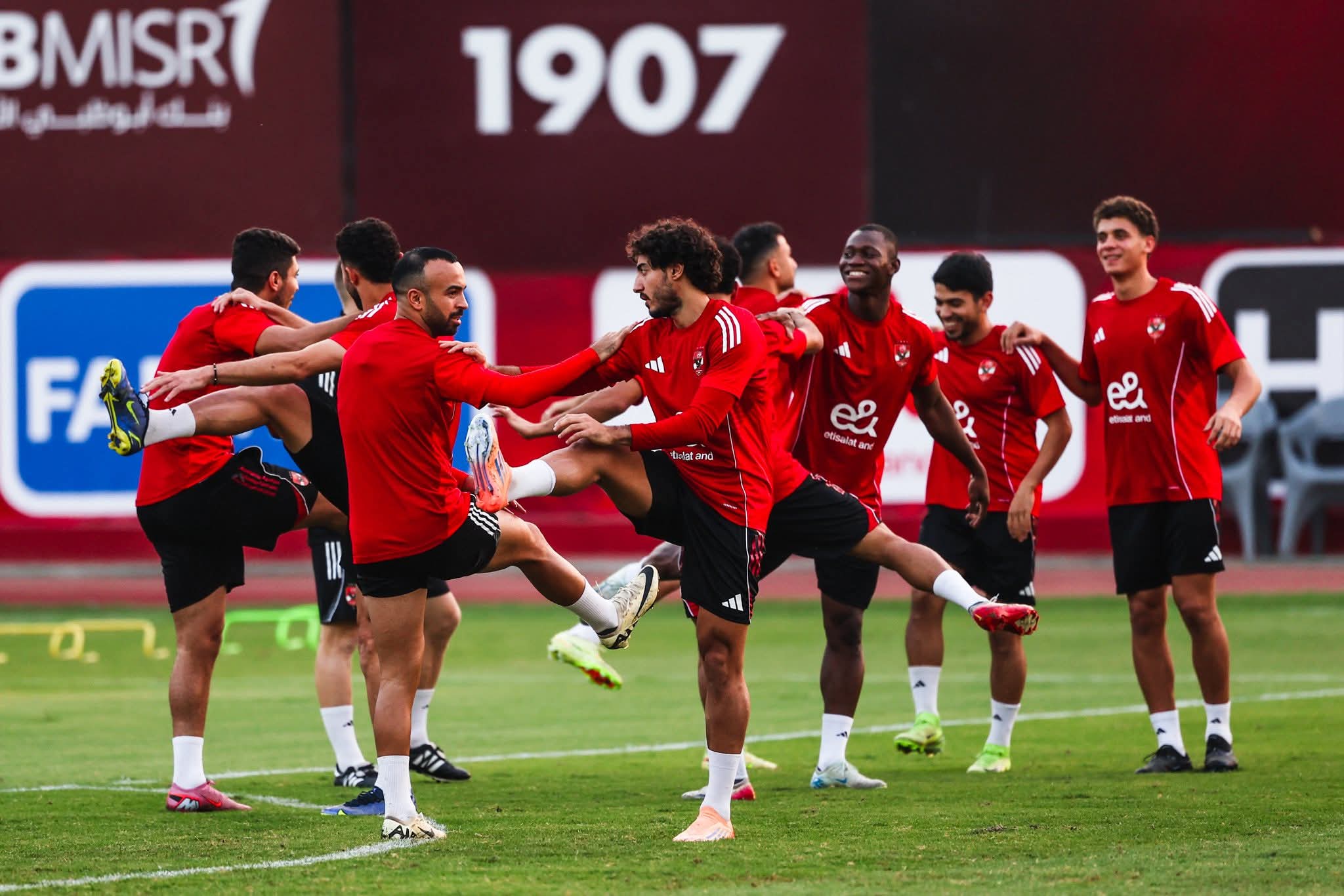 الأهلي يستأنف تدريباته اليوم استعدادًا لمواجهة الجيش الملكي