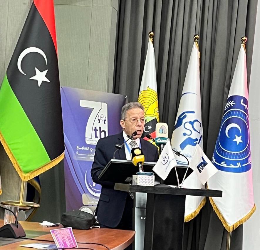 نقيب أطباء مصر يشارك في المؤتمر الدولي السابع للمسؤولية الطبية في بنغازي.