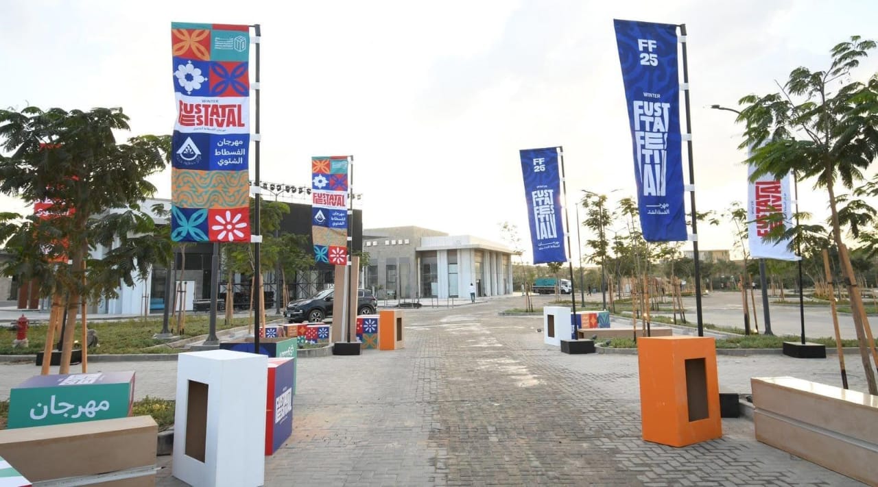 وزير الإسكان يتابع ترتيبات انطلاق مهرجان الفسطاط الشتوي