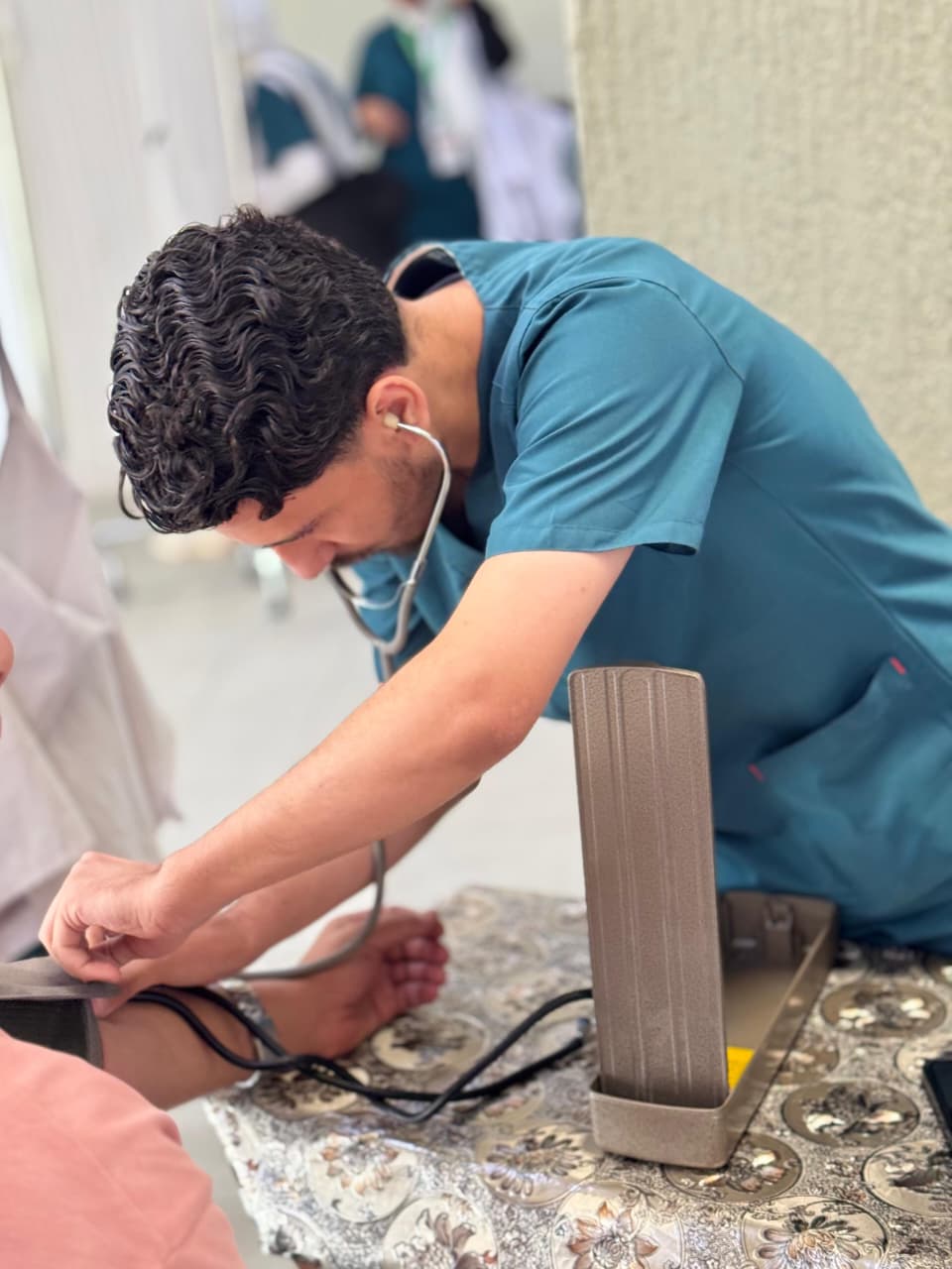 جامعة حلوان تنظم قافلة تمريضية توعوية بعنوان صحة المرأة الحامل