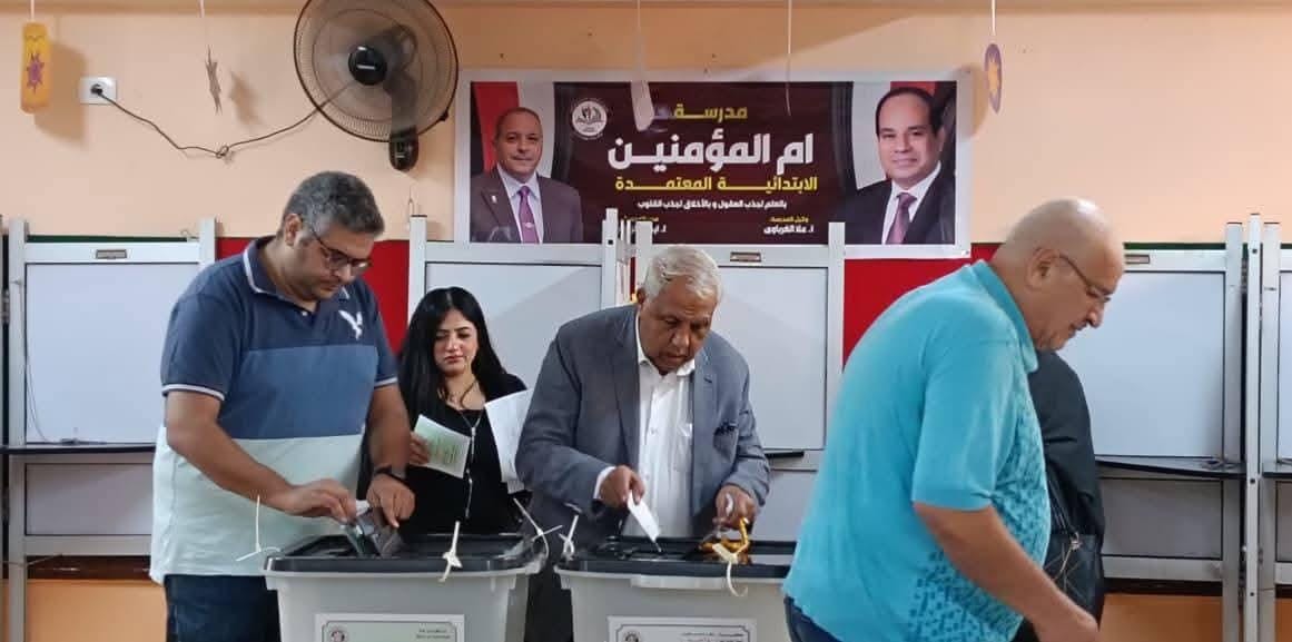 انتخابات مجلس النواب.. توافد المواطنين على لجان الاقتراع بمحافظة بورسعيد
