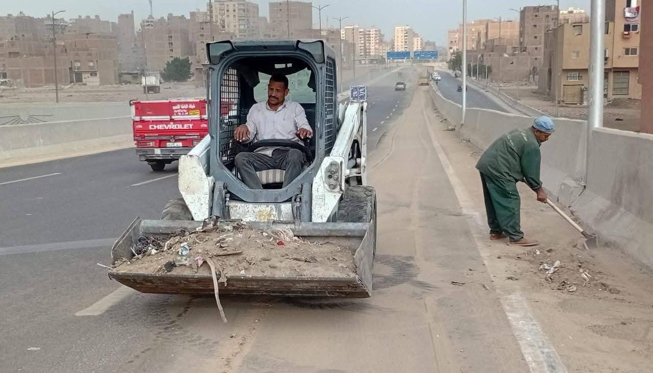 محافظ الجيزة يتابع حملات النظافة أعلى وأسفل محور عمرو بن العاص