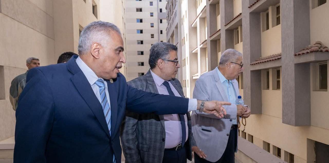 رئيس جامعة طنطا يتفقد سير العمل بالمشروعات الانشائية