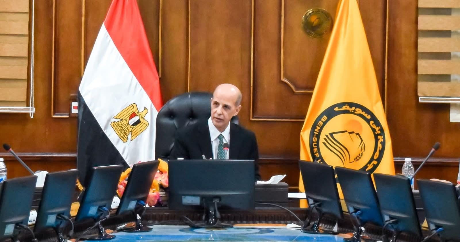 مجلس جامعة بني سويف يوافق على عقد دورة متخصصة في التحاليل الطبية بكلية العلوم