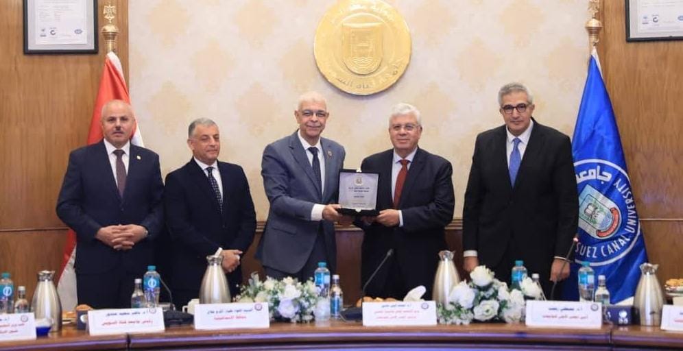 جامعة المنوفية تفوز بالمركز الثالث فى مسابقة أفضل جامعة صديقة للبيئة