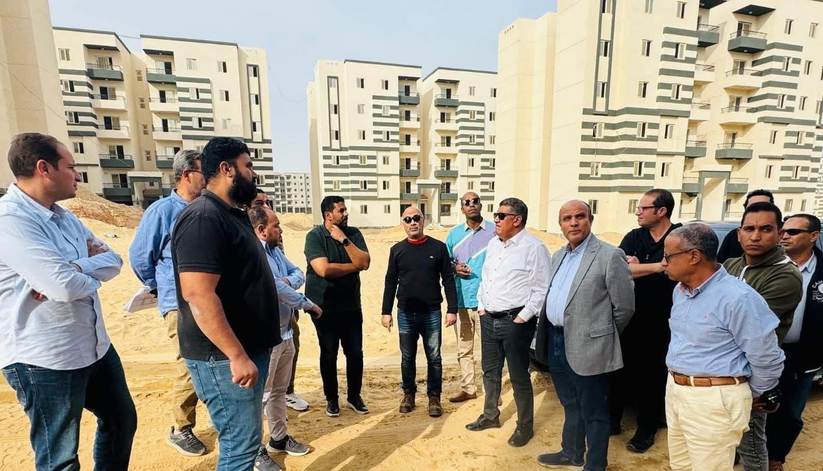 وزير الإسكان يتابع موقف تنفيذ وحدات المبادرة الرئاسية "سكن لكل المصريين"