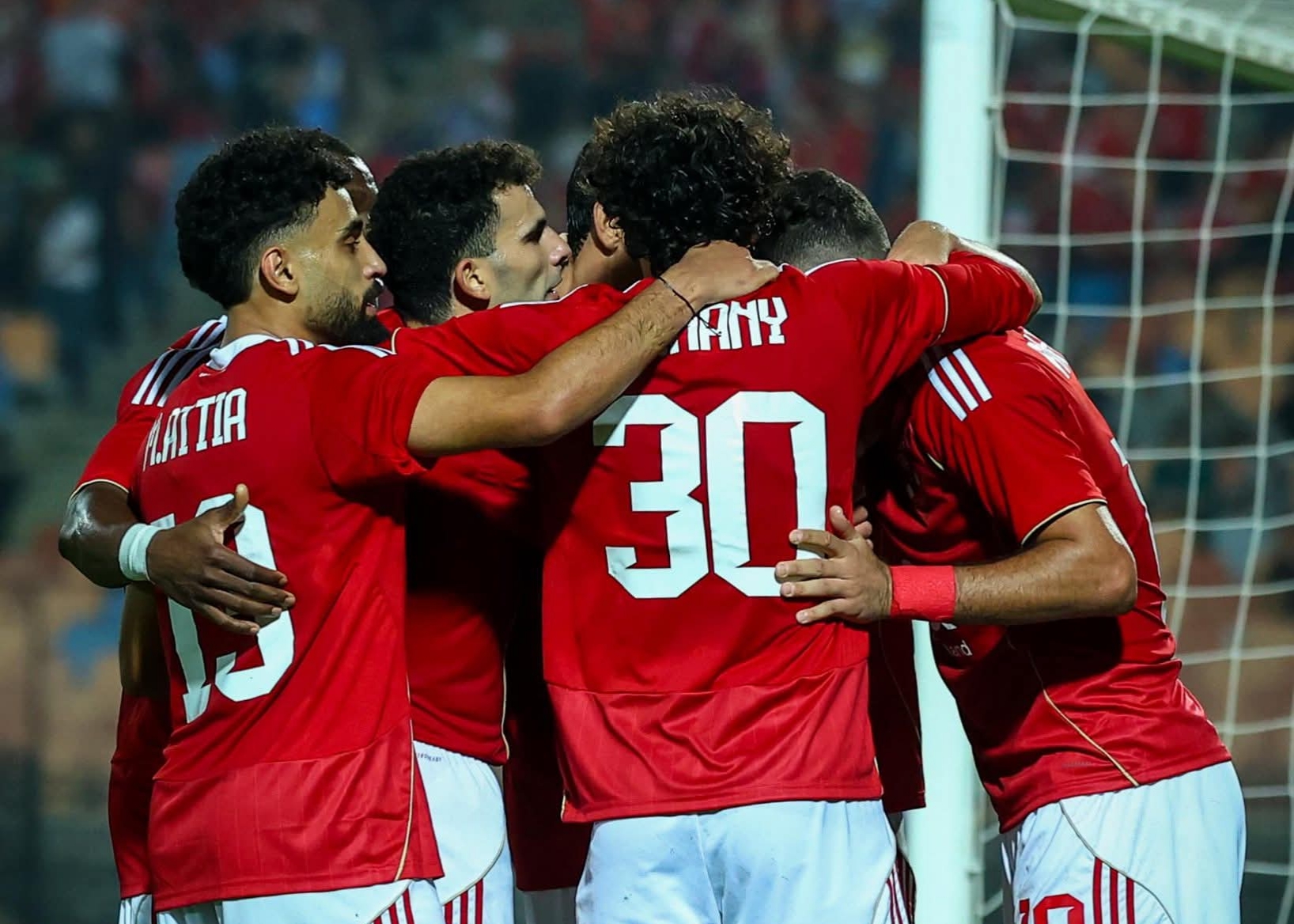 الأهلي يستهل مشواره في أبطال أفريقيا بفوز كبير على شبيية القبائل في ليلة عودة عاشور