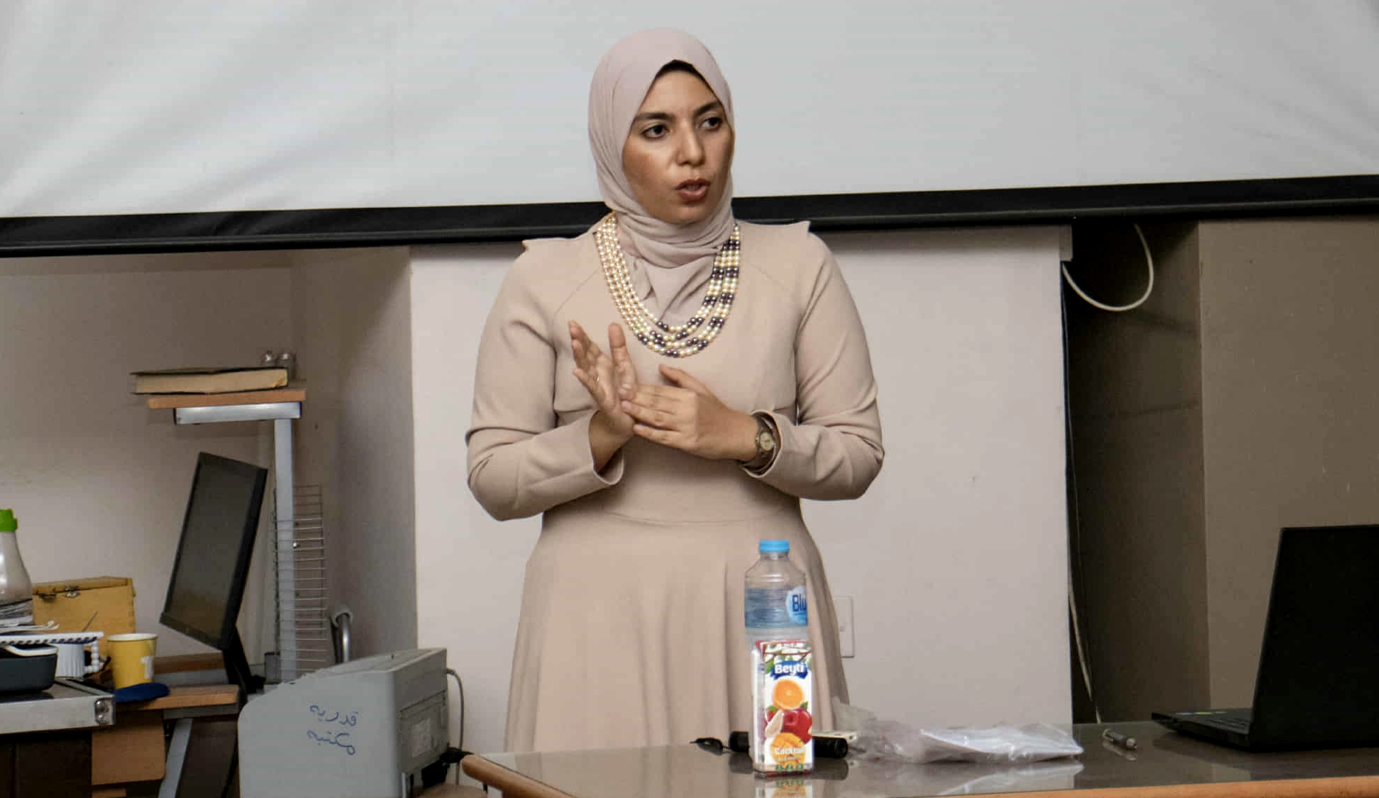 "تقييم بعض الطحالب كمضادات للأكسدة والسرطان".. رسالة دكتوراه للباحثة نرمين محمود بعلوم عين شمس